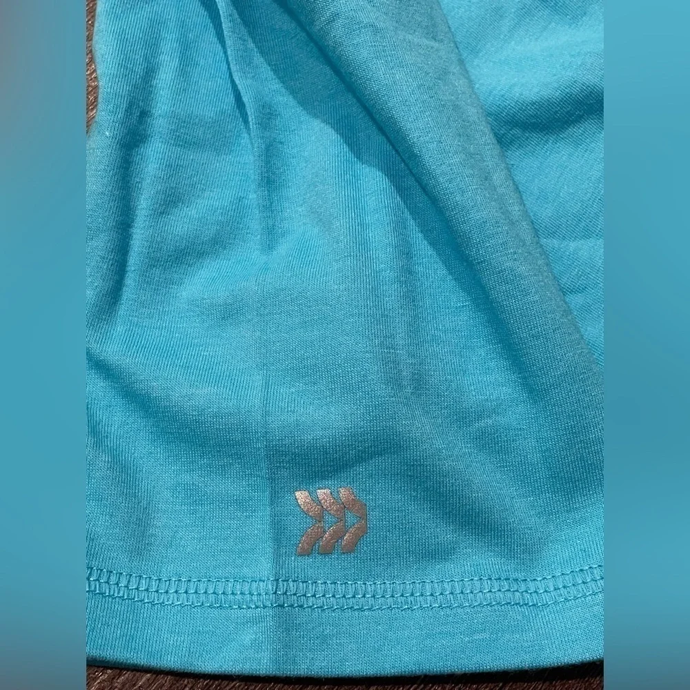 All in Motion Youth Bright Blue Athletic Short Sleeve T-shirt Size XL (1… - Picture 3 of 4